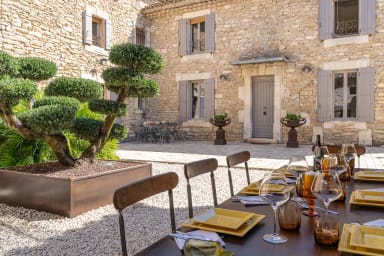 Superb house to rent for dream holidays in Ménerbes