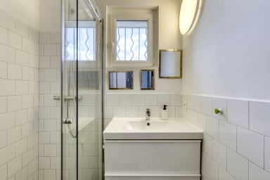 Warm and romantic house to rent in Provence