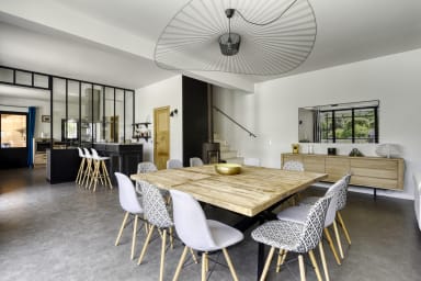 Spacious holiday home in the heart of Provence