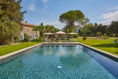 Romantic vacations in the heart of Provence at Pays des Sorgues