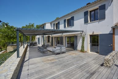 Location de vacances avec piscine Ménerbes en Provence
