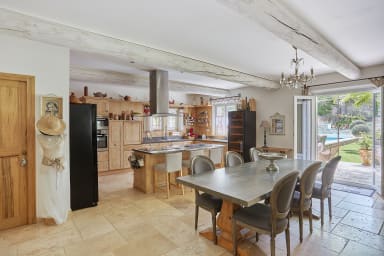 Gezellige woning te huur in het hart van de Petit Luberon in Ménerbes