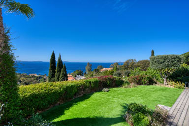 Villa with terrace and panoramic view for rent