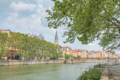 Profitez des quais de Saône pour vous balader dans Lyon