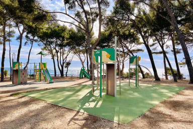 Le parc du Capelan, face à la Méditerranée.