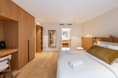 Master bedroom with en-suite bathroom.