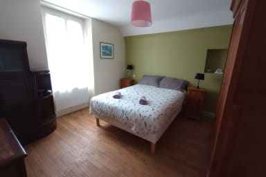Chambre 4 Etage lit 160 x 200