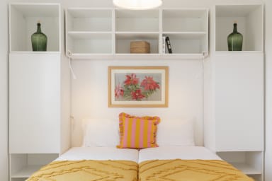 Bedroom with two single beds. 
