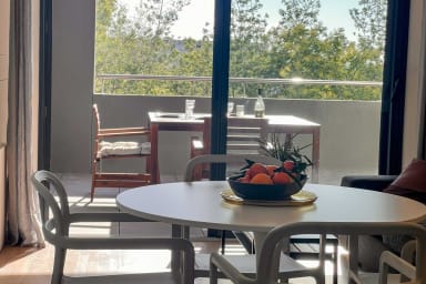 Table à manger / Dining table