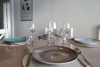 Table à manger et assises