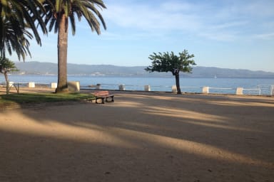 Quartier: Albert 1er au début de la route des sanguinaires