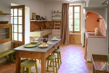 Campagne Bohème little kitchen upstairs