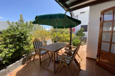 Quiet Duplex 50 m from the Sea with Ocean-View Terrace 