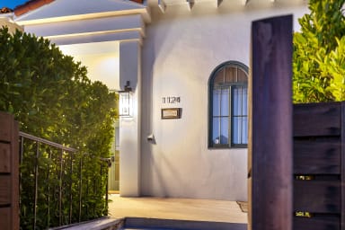 Charming boutique in the heart of downtown Santa Barbara