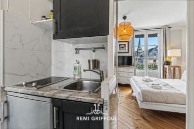 Studio optimisé, lumineux et tout équipé : votre cocon moderne au port d’HonfLE.