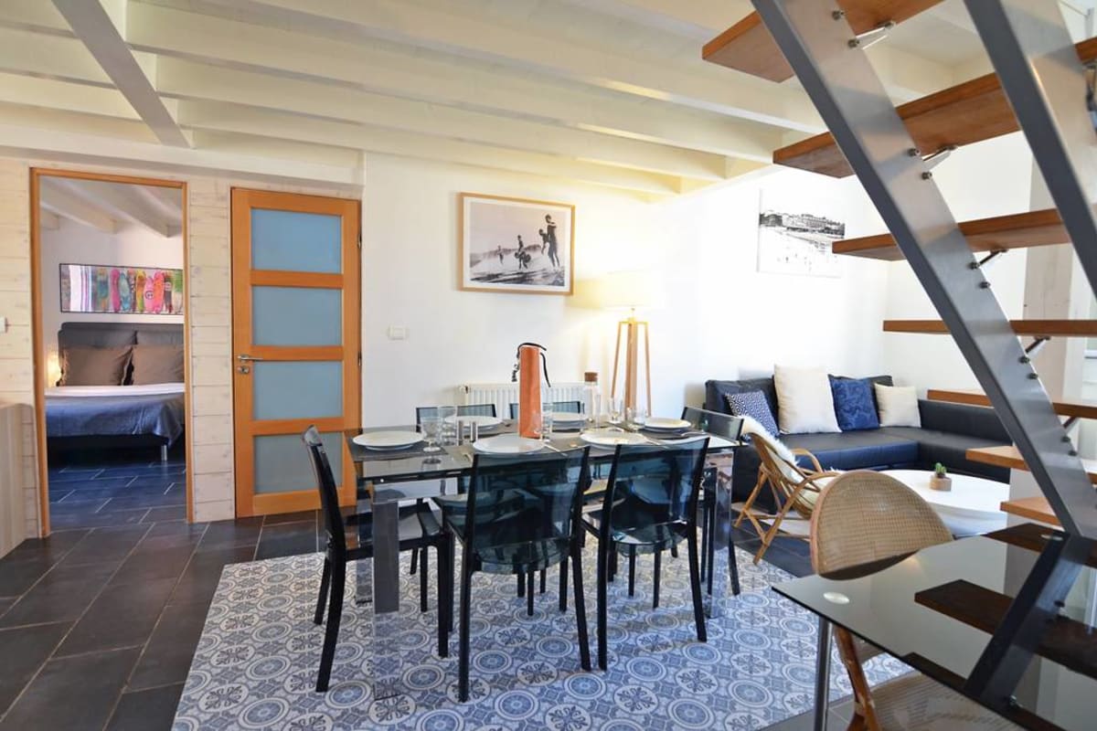  Appartement Moderne Duplex Voltaire - centre-ville et plage