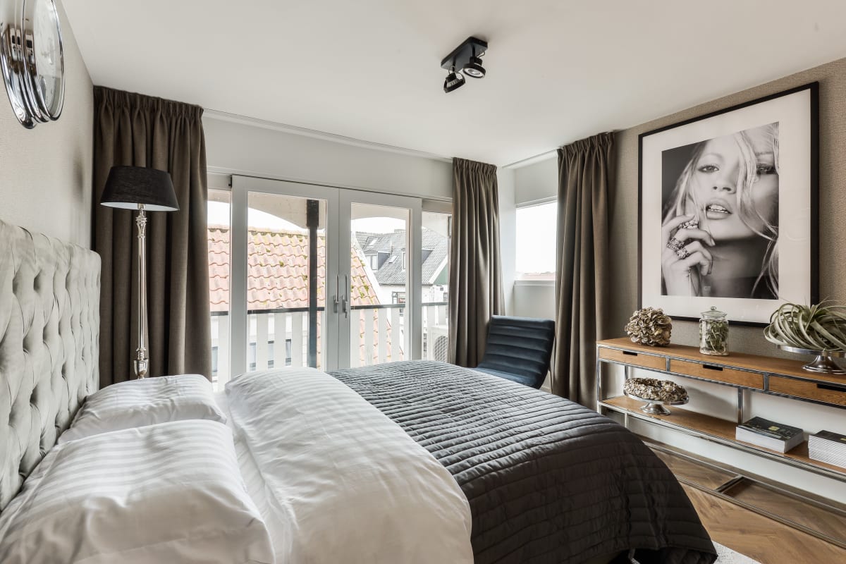 Volendam Old Bridge Residence  (room 1) 