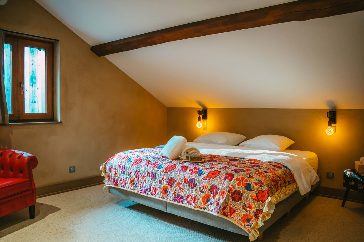 Immobilier Le Grand Petit Prince I Séjour Duo au coeur de la nature I Jacuzzi Privatif  