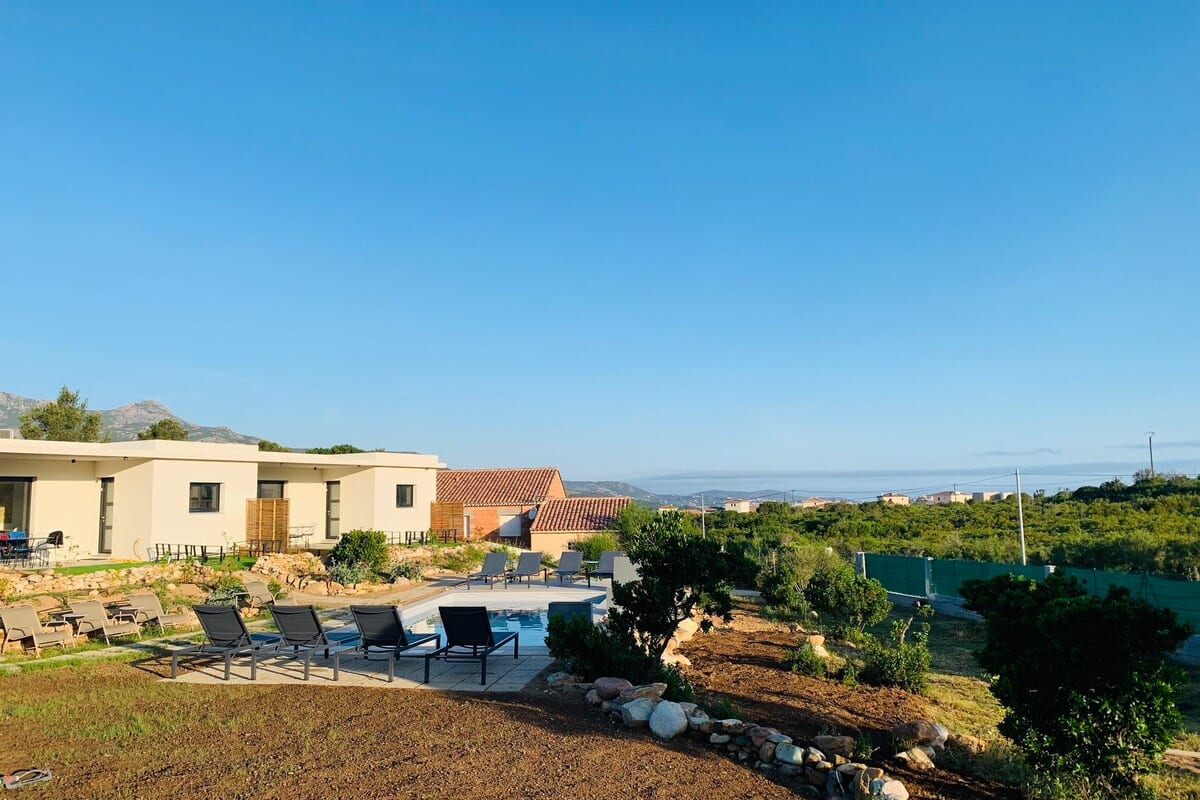  Appartement Appart Libeccio, au calme, plages à 7 minutes, piscine partagée, bbq