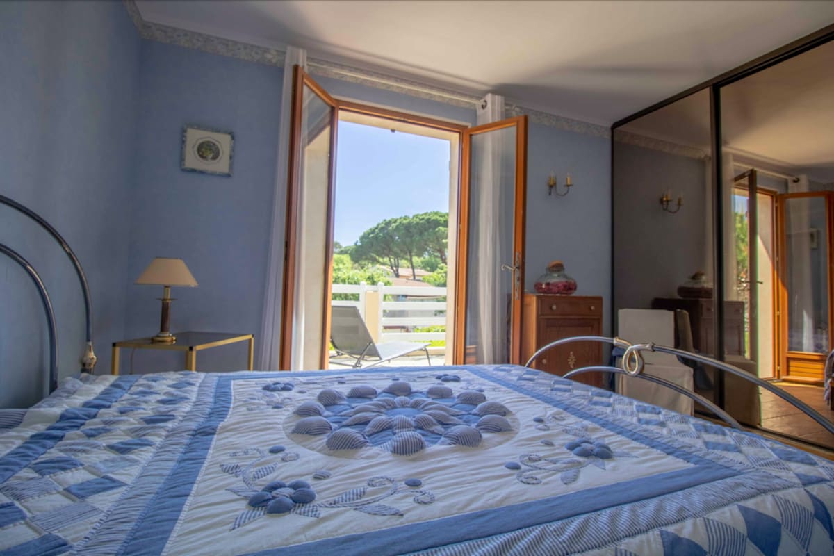 Immobilier Grande Maison Spacieuse à Fréjus  
