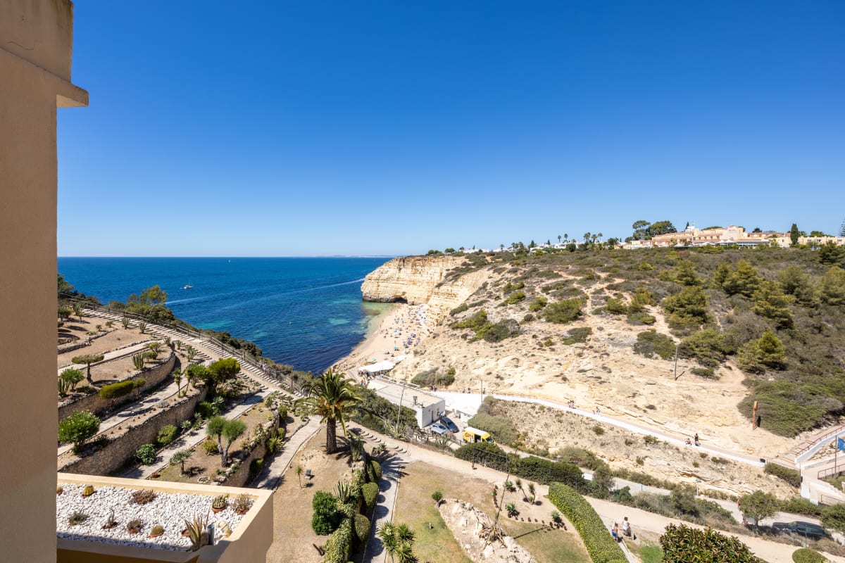 Appartement Appartement Melodia do Mar directement sur la plage de Vale Centeanes !