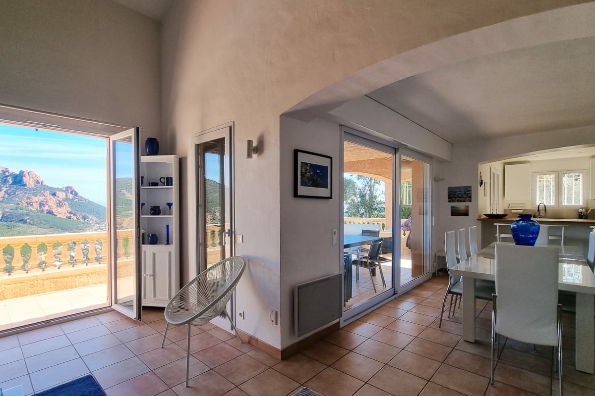 Maison   Villa 14pers-Piscine privée-vue mer
