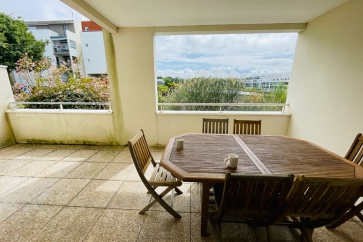  immobilier  Charmant appartement terrasse avec vue sur le lac 