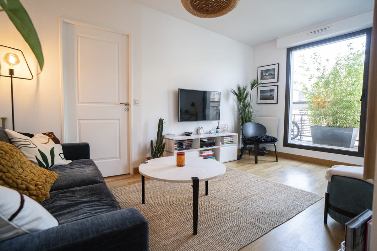 Appt lumineux avec balcon
