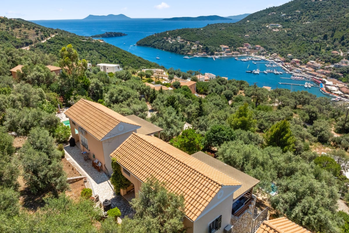 VILLAS CARISMA - Villas de style naturel pour 14+ personnes
