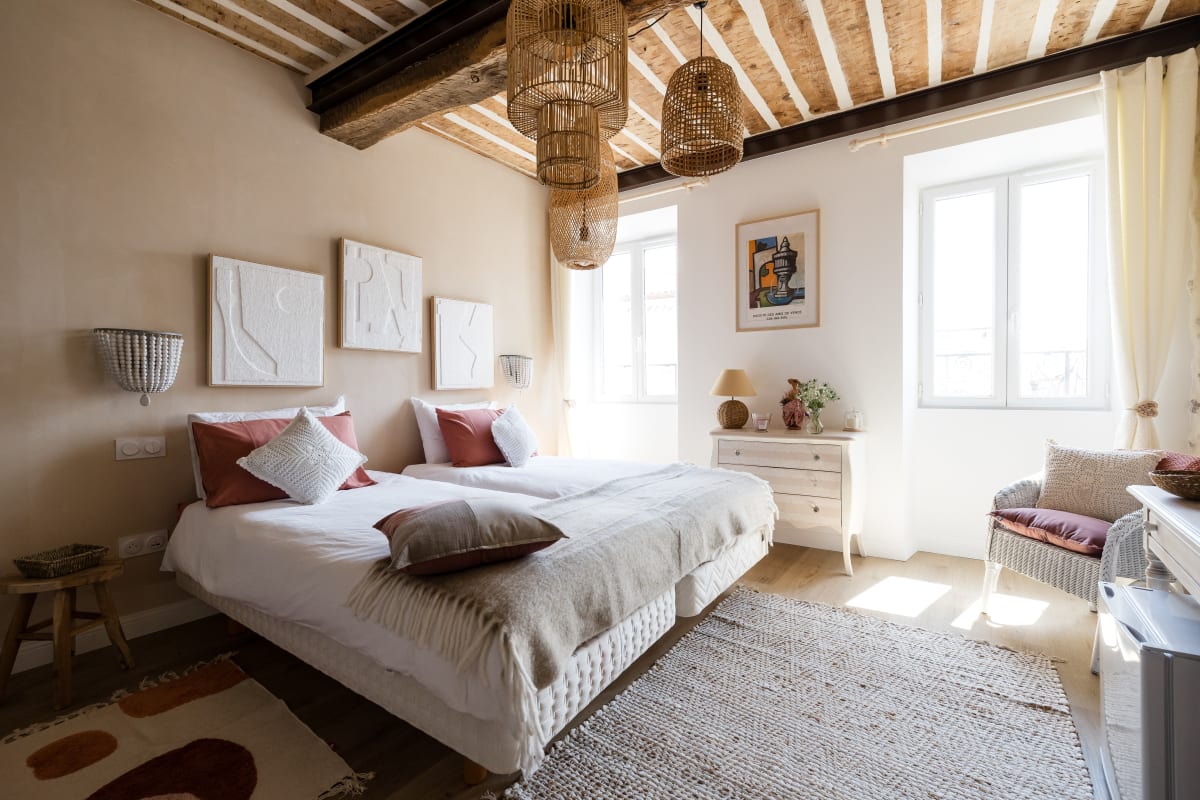 Chambre d'hôtes La Sanverine chambre privée centre historique Vence 