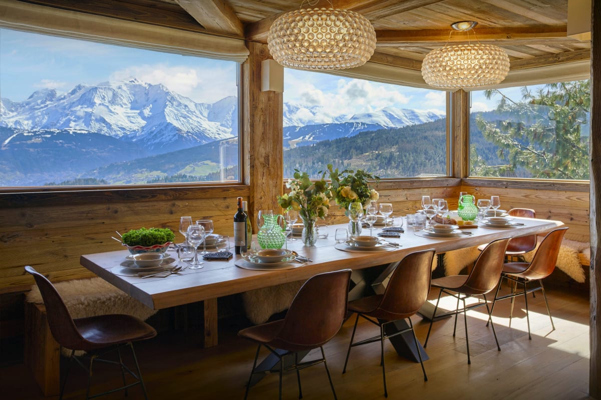 Skis aux pieds pour 13 avec vue sur le mont Blanc - OVO Network
