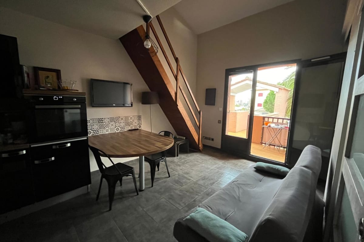  Appartement Appartement avec piscine et vue mer 