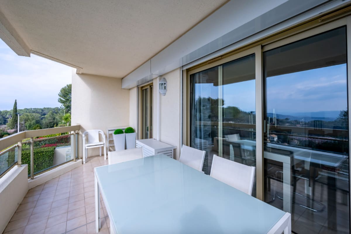  Studio avec vue sur mer et piscine 
