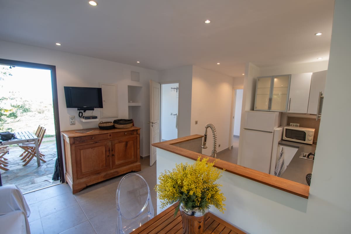 Immobilier Casarone - Havre de paix avec vue sublime sur Calvi, piscine et nature  