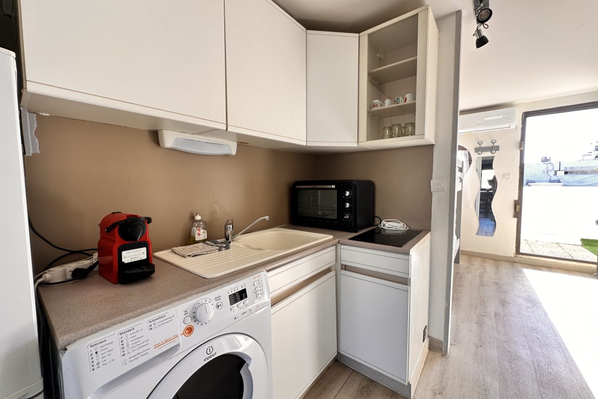  immobilier  L’Escapade Salée – Studio cabine à 100 m plage & centre