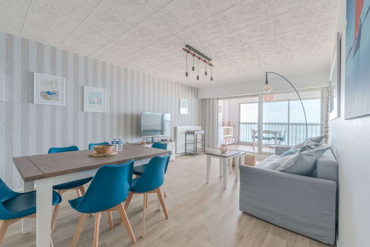  immobilier  LE PANORAMIQUE - Face mer - Wifi