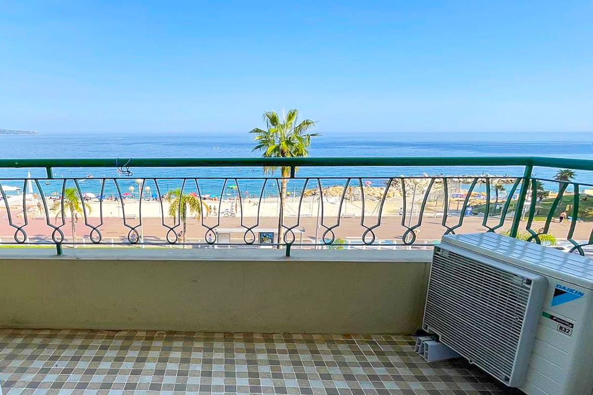  immobilier  Appartement 6 pers sur la Promenade des anglais