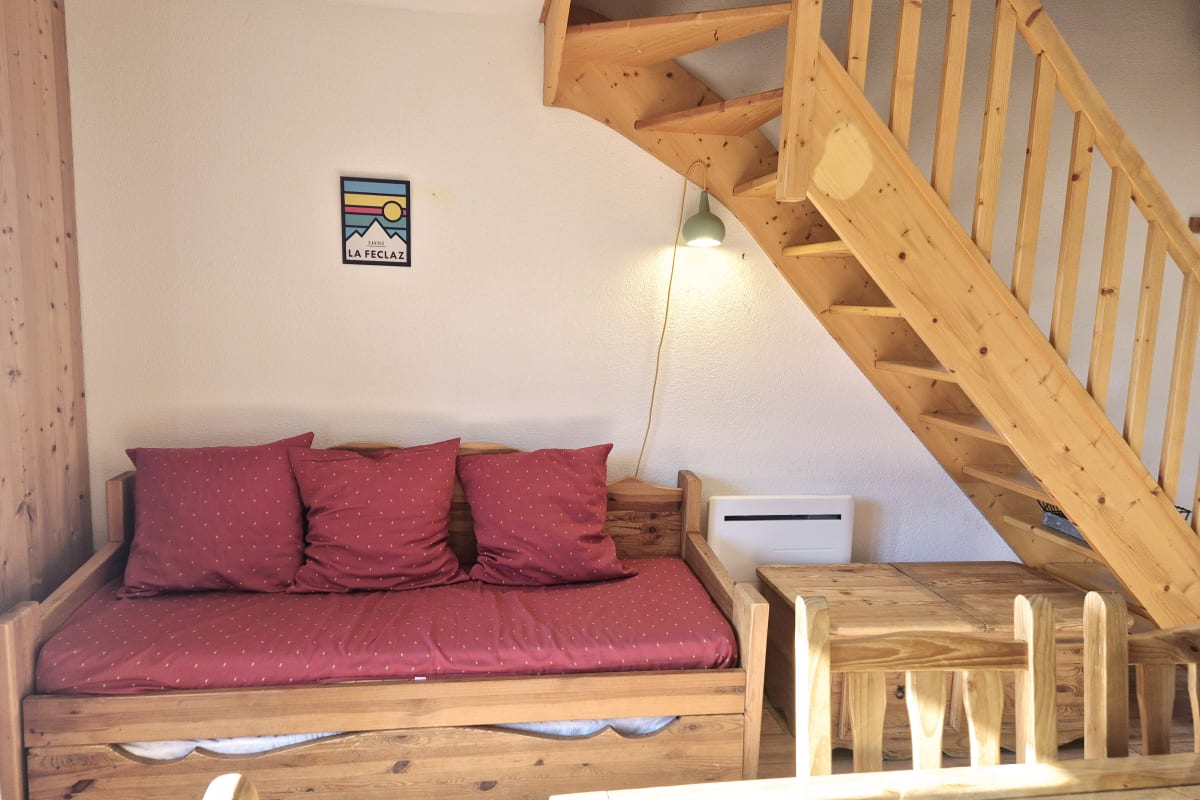 Immobilier Votre Havre de Paix en Montagne - chalet 6 personnes avec piscine et sauna   