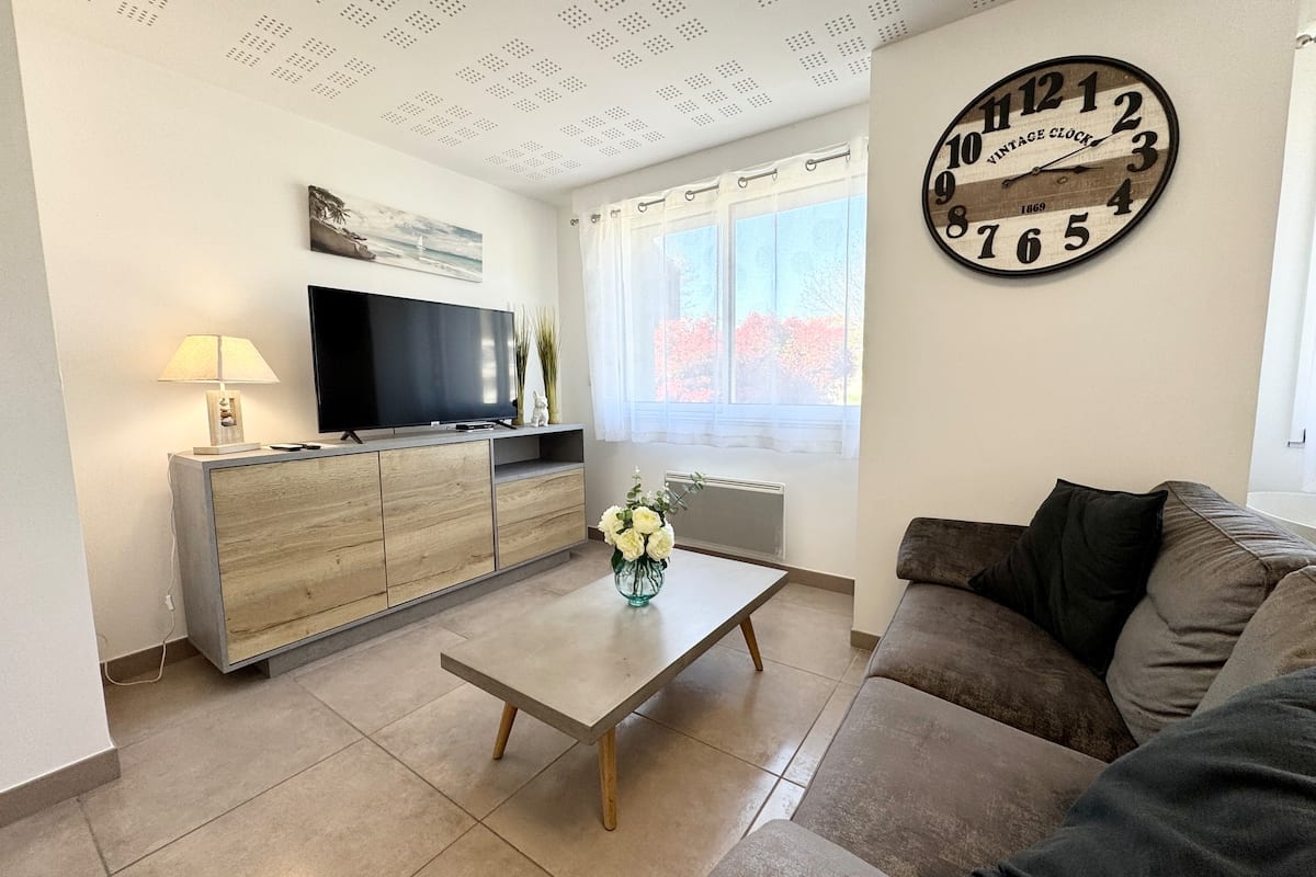 Appartement   Élégant T2 - Les pieds dans l'eau