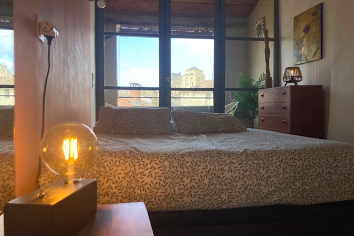  Duplex 32 M² Avec Terrasse Dans Le Centre Ville 