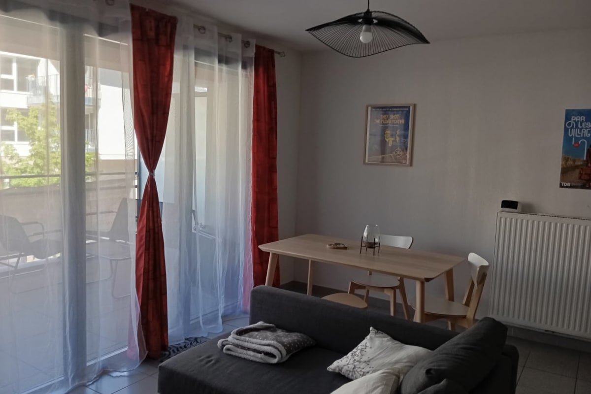 Appartement lumineux pour 3 avec balcon terrasse