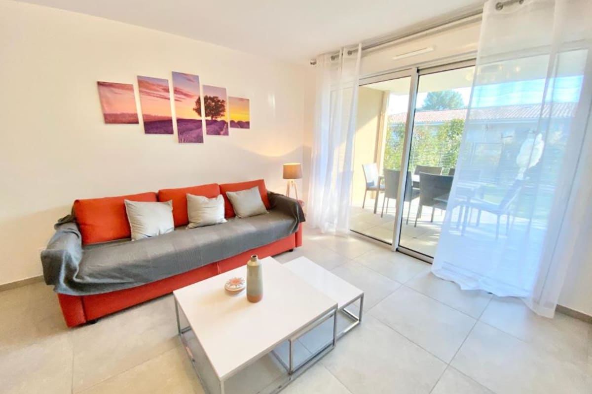  immobilier  Bel appartement pour 5 avec piscine