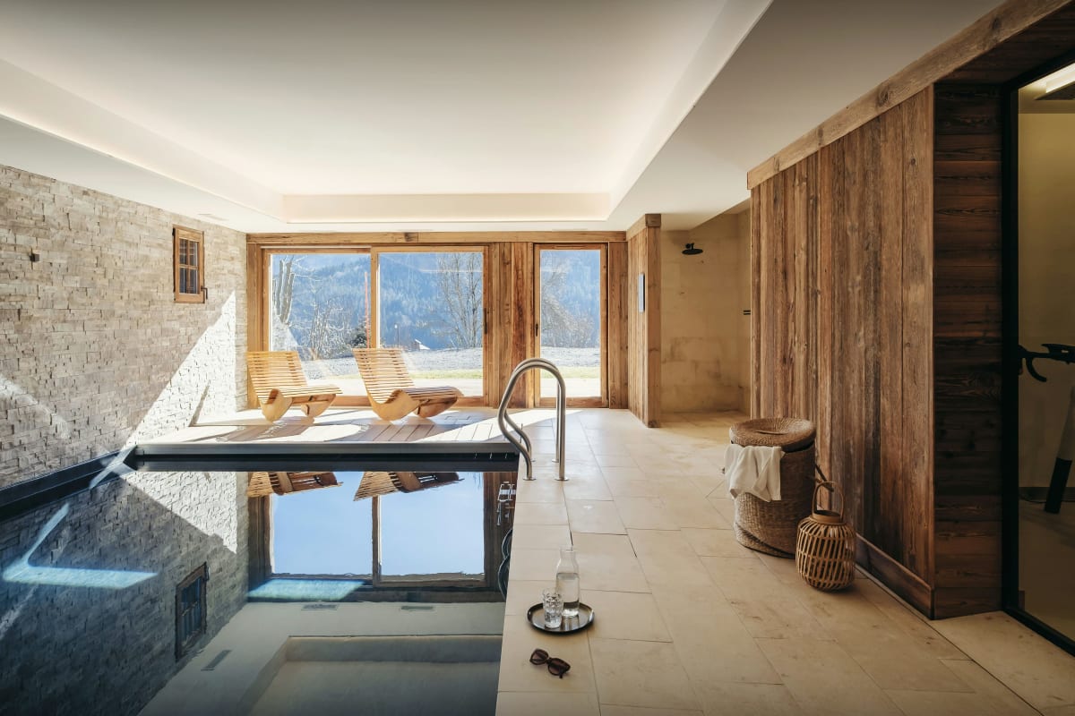 Immobilier Piscine et espace bien-être - OVO Network  