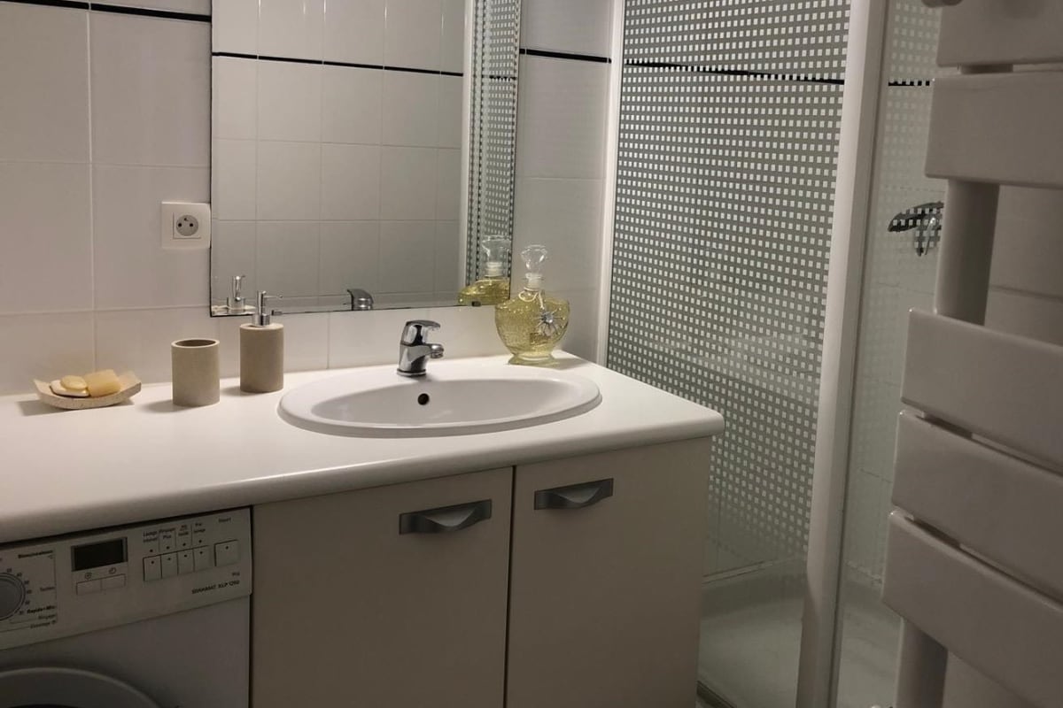  Appartement lumineux avec balcon en plein soleil 
