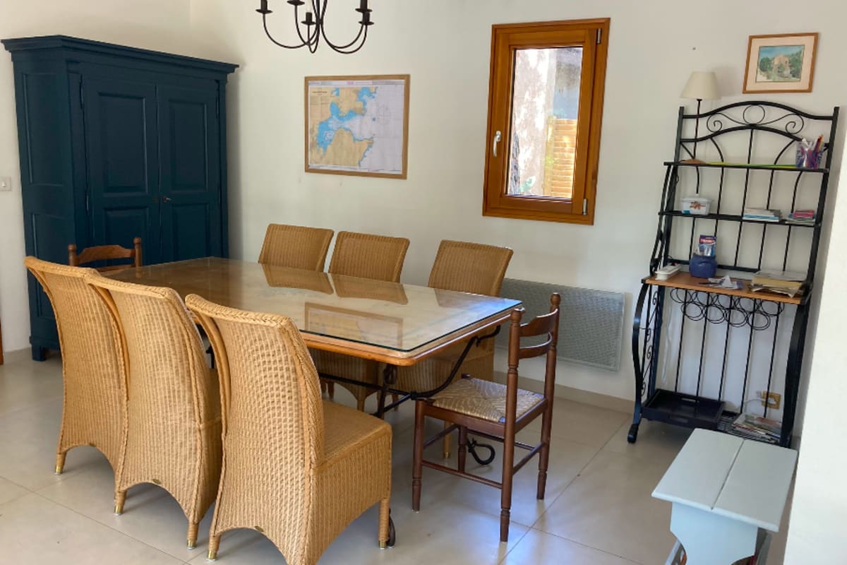 Maison   Maison spacieuse avec terrasse - plage à 8min