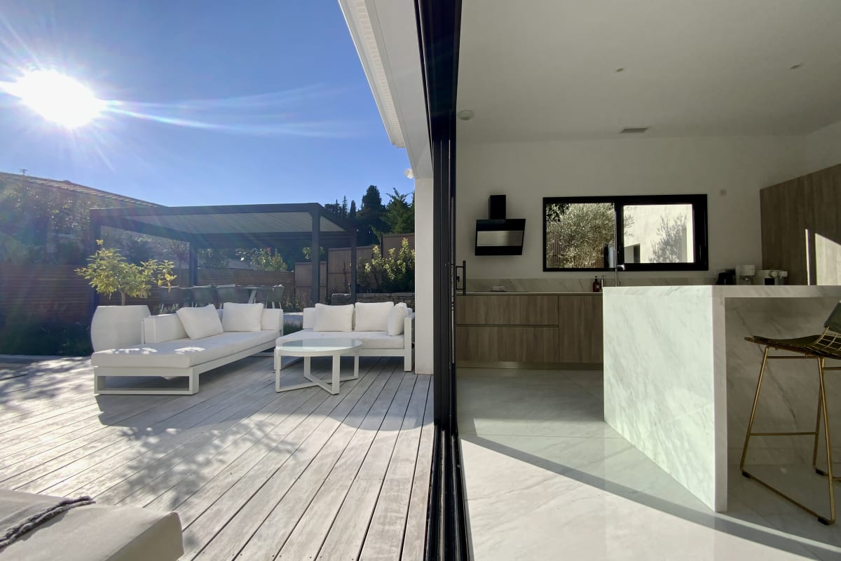  immobilier  La Villa Blanca- L'élégance en garrigue !
