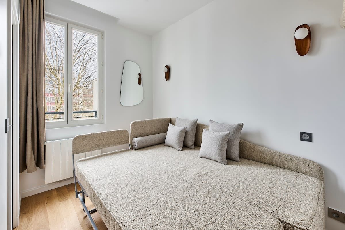  immobilier  Canal Saint-Martin · 10e · Studio design & raffiné – géré par Mey Agency