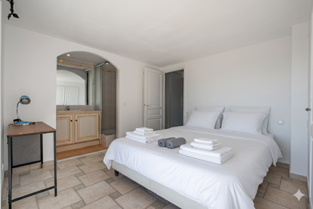 Appartement Appartement avec piscine proche golfe 