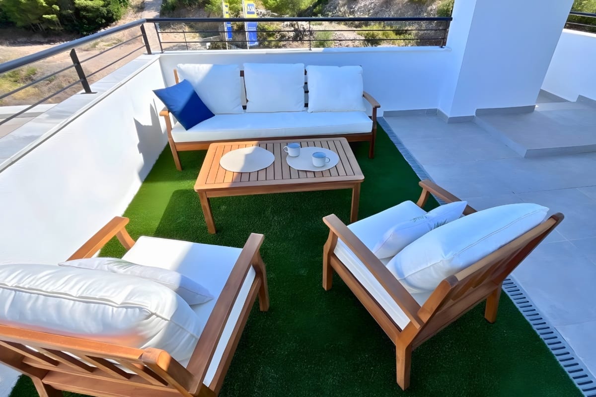 Appartement Superbe penthouse : piscines , solarium équipé, vue panoramique 