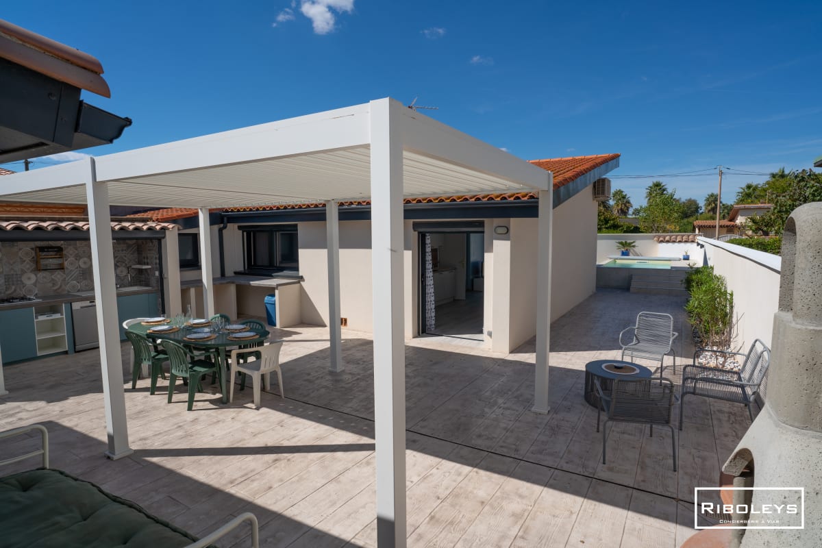  immobilier  Riboleys - Villa 10 personnes avec piscine privée à 200m de la mer